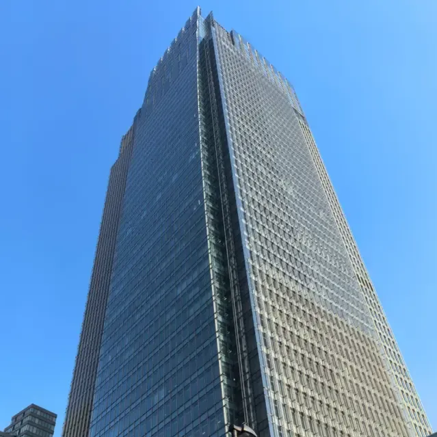 Punktstøttede glasgardinvægge